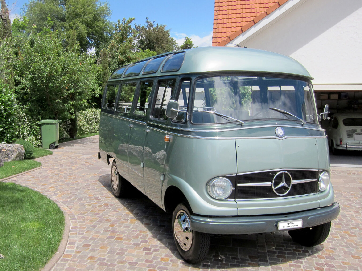 MercedesBenz O 319 Iseli Collection